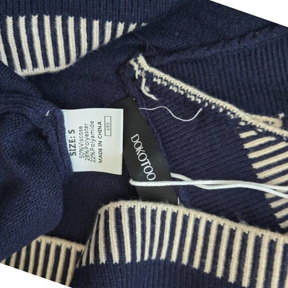 Dokotoo Women's V Neck Sleeveless Sweater Vest Navy Cap Sleeve Blue Size Small - Picture 4 of 6